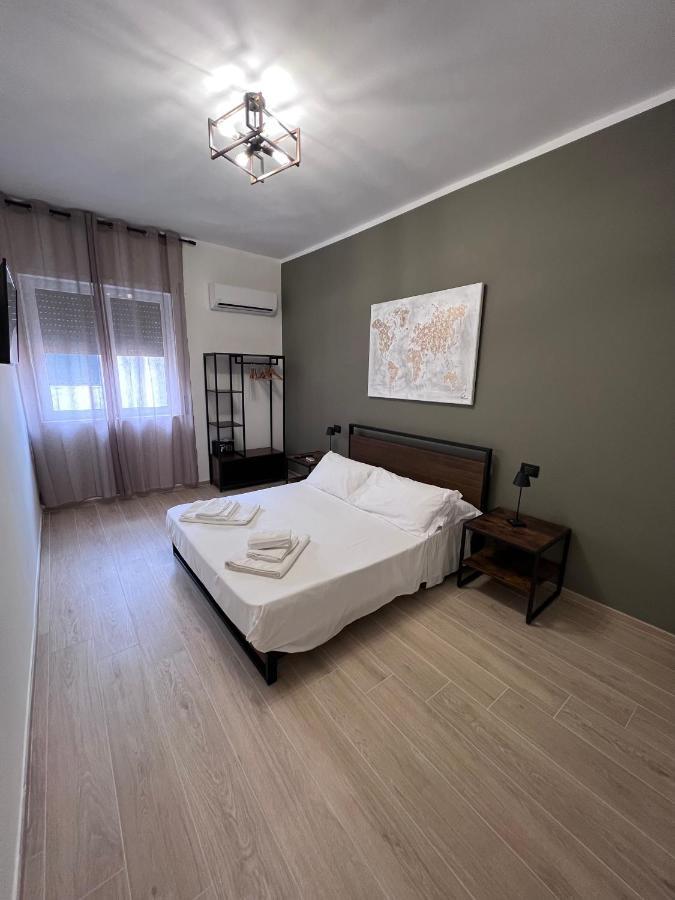 Medusa Duomo Guest House Naples Luaran gambar