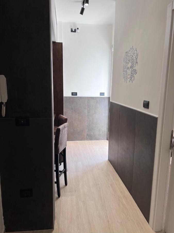 Medusa Duomo Guest House Naples Luaran gambar